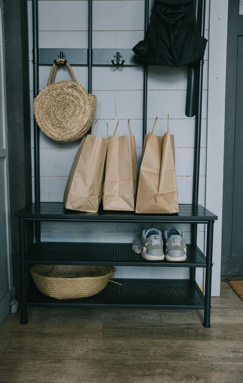 Furniture & Storage