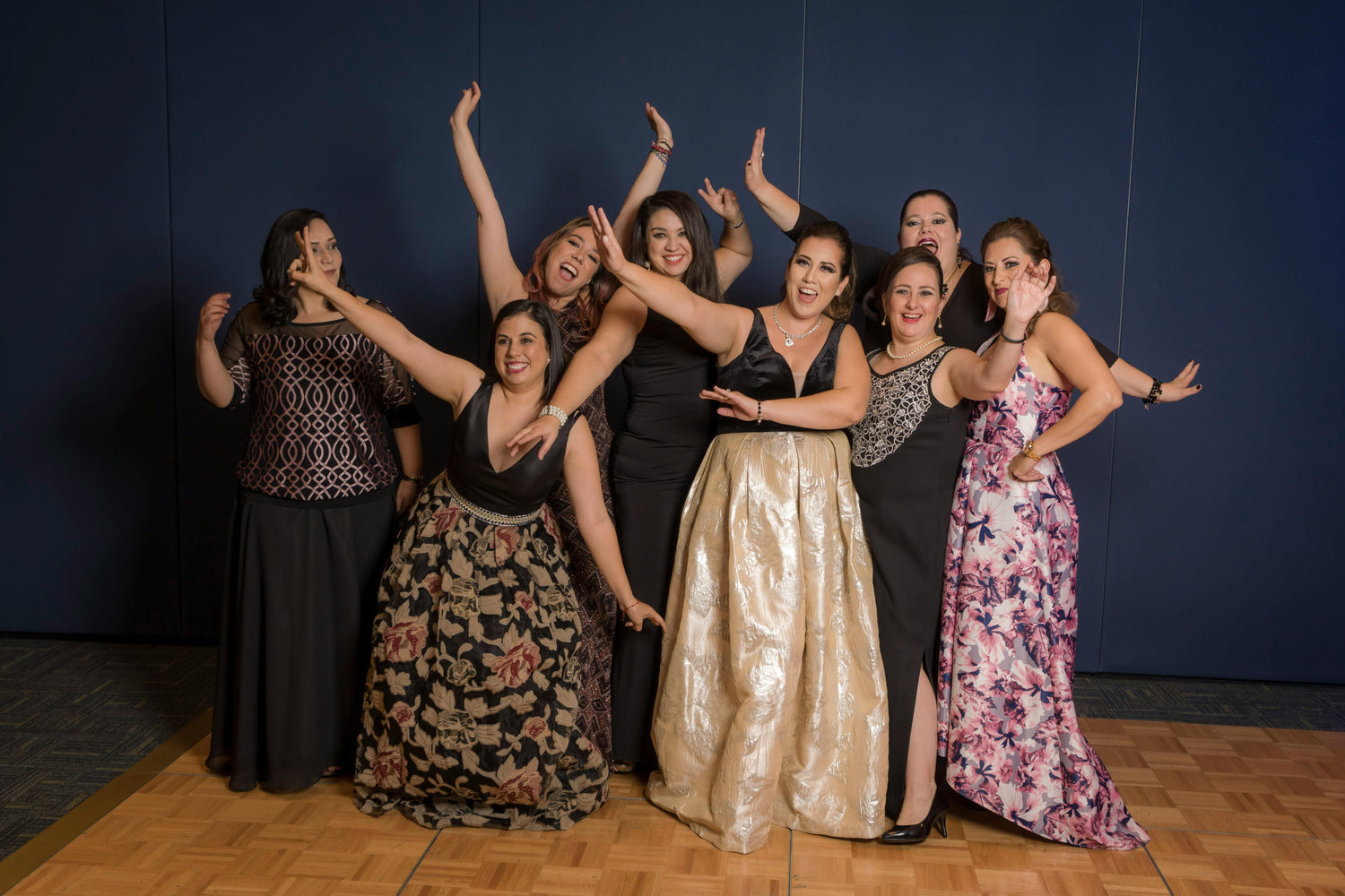 Plus Size Women's Fashion & Apparel